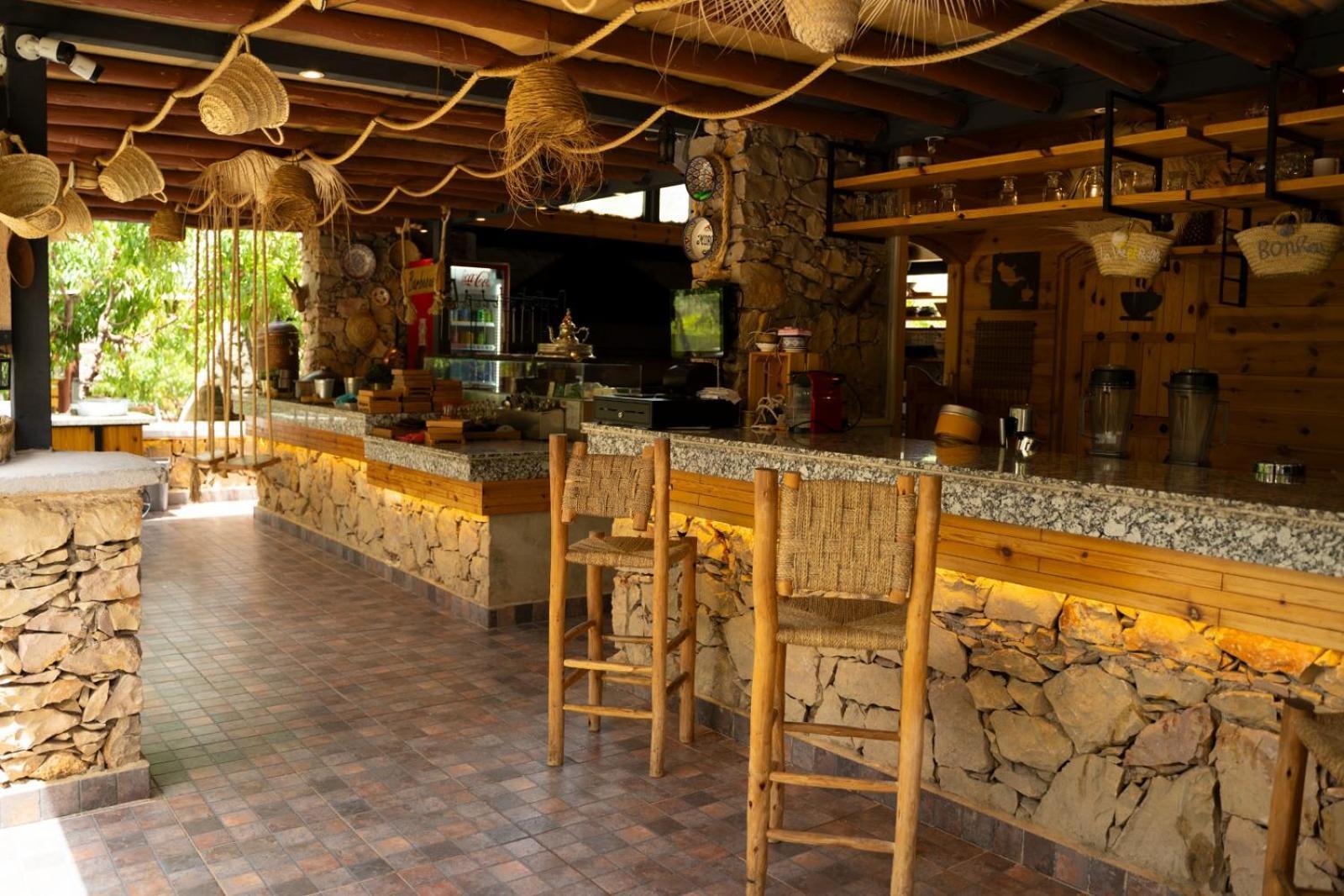Riad Bella Montana Aïn Cheggag Esterno foto